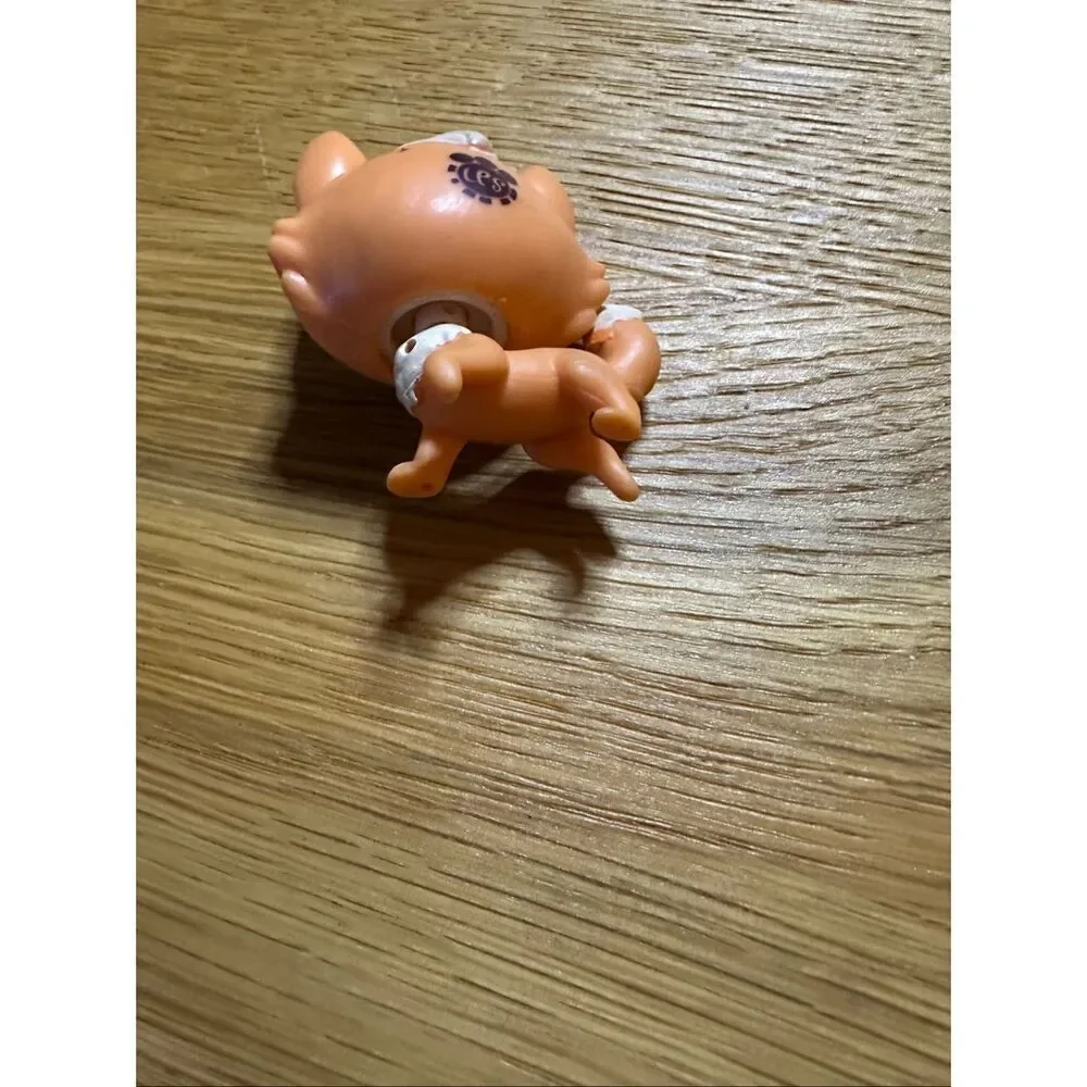 Littlest Pet Shop #3676 Kitery Banter cat Figure – LPS Original